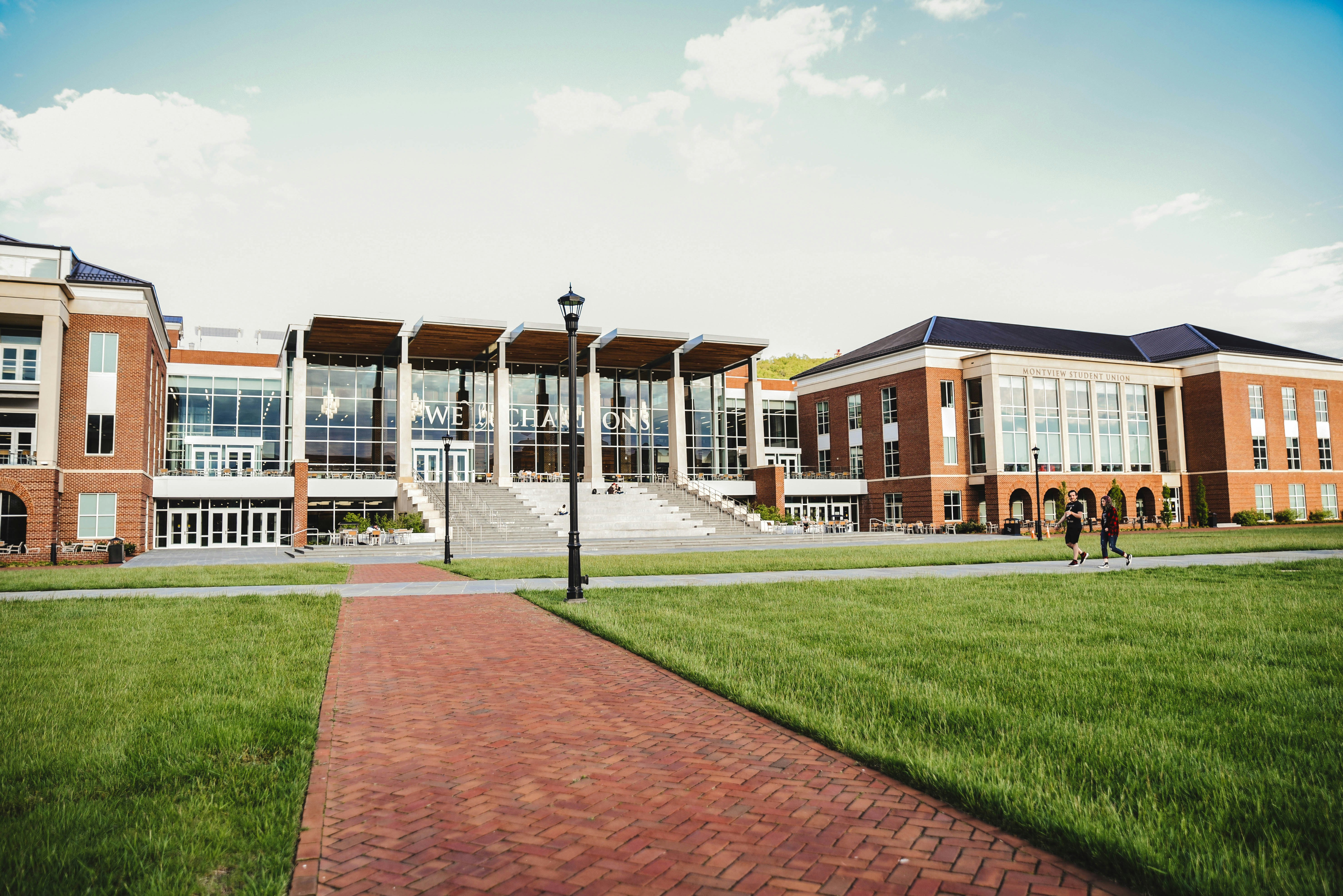 The Wardlaw + Hartridge School gallery image